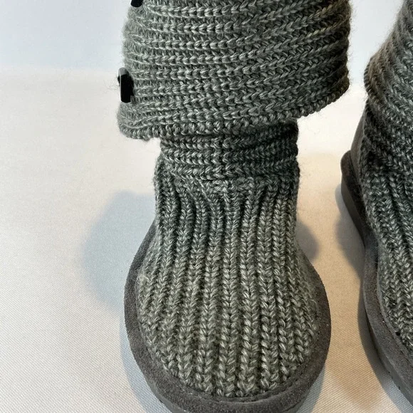 Bearpaw Knit Tall Women's Size 7 Sweater Boots 3 Button Gray Foldable 658W - Picture 7 of 13